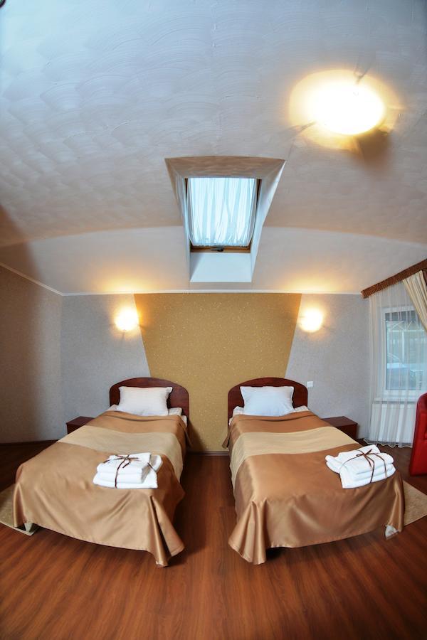 Forsage Hotel Rivne Room photo